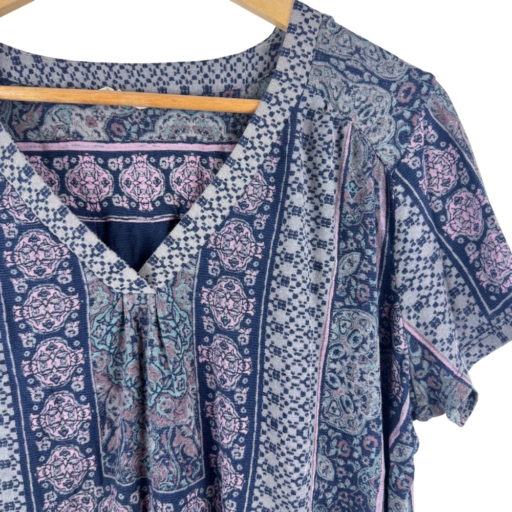 Lucky Brand Knit Top Womens 1X Blue Purple Paisley V-Neck Short Sleeve 7Q63250